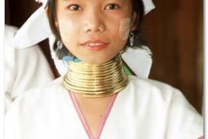 zhenshhiny-s-dlinnymi-shejami