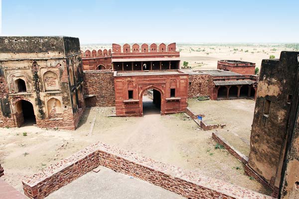 fatehpur-sikri