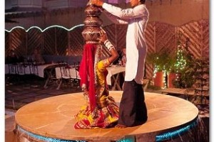 indijskie-tancy-v-dzhajpure