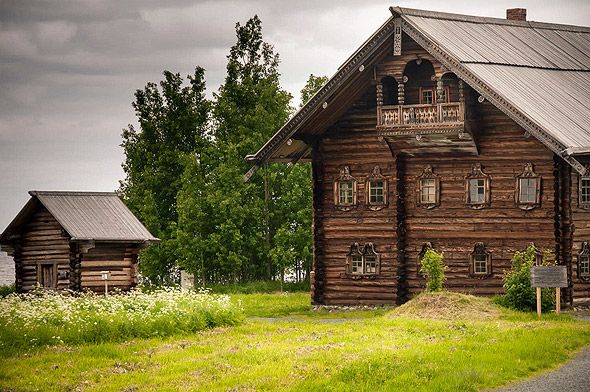 карелия кижи один из крестьянских домов