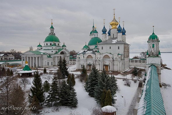 ростов великий с башни спасо-яковлевского монастыря