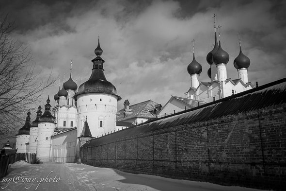 в городе ярославской области ростове великом