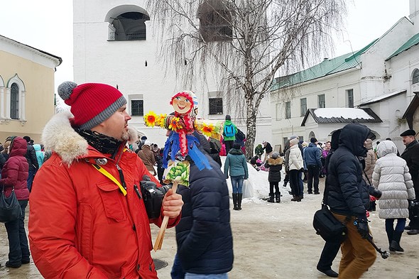 приобрели собственную куколку масленицу