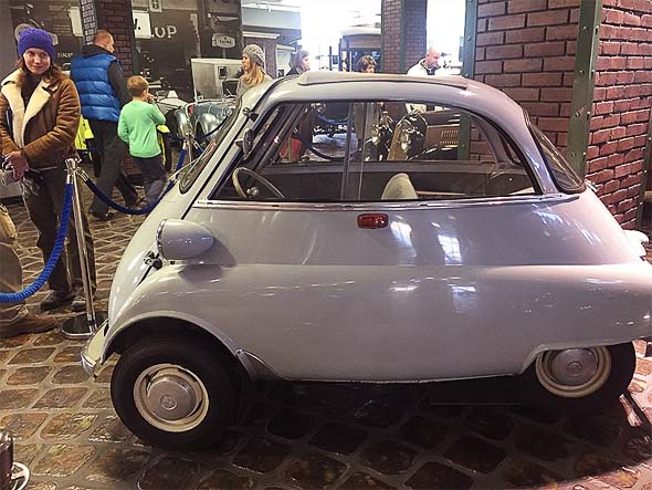 трехколесная пигалица bmw isetta 