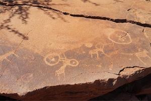 petroglify