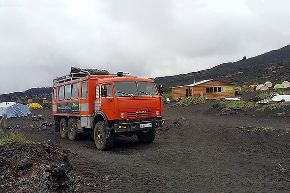 туристический лагерь у сопки клешня на толбачике