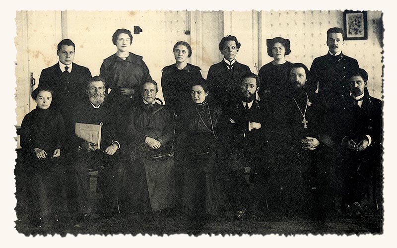 педагогический коллектив третьей женской гимназии в саратове